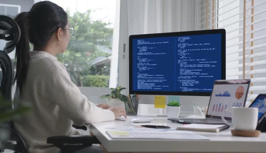 叶县企业数字化解决方案：机器学习赋能商业模式升级的核心路径